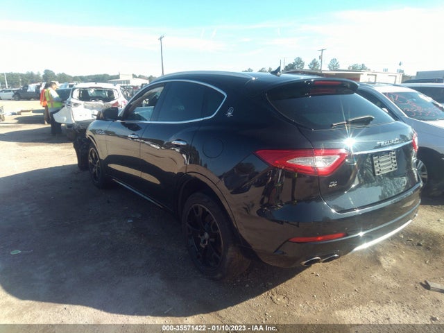 2017 Maserati Levante, VIN: ZN661XULXHX250593