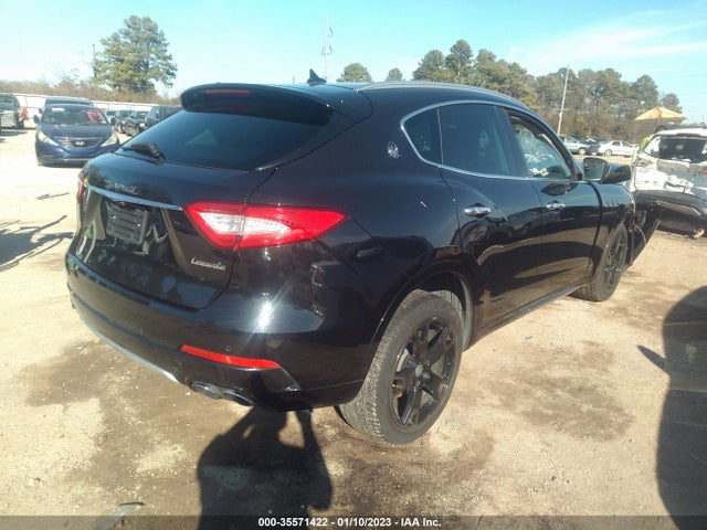 2017 Maserati Levante, VIN: ZN661XULXHX250593