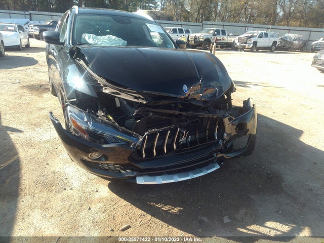 2017 Maserati Levante, VIN: ZN661XULXHX250593