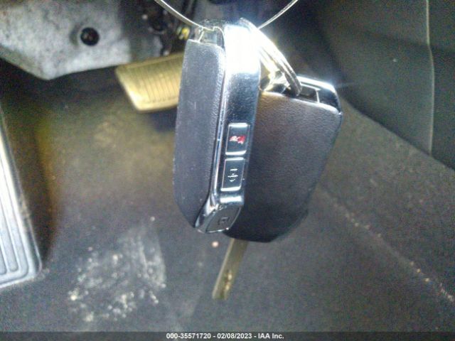 KNDEU2AA2M7172654 KIA SELTOS S