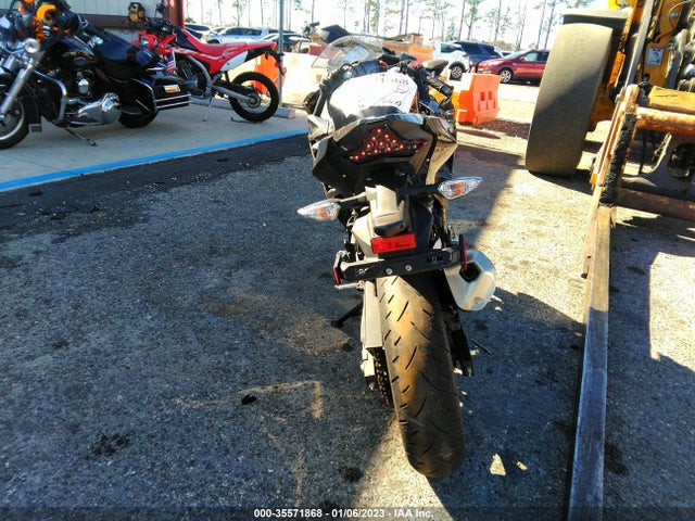 2022 KAWASAKI EX400 VIN: JKAEXKH10NDAG5711