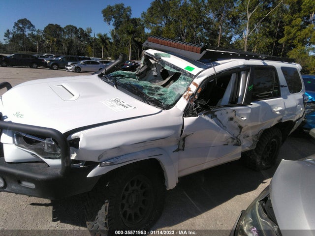 2020 Toyota 4Runner, VIN: JTEBU5JR7L5751638