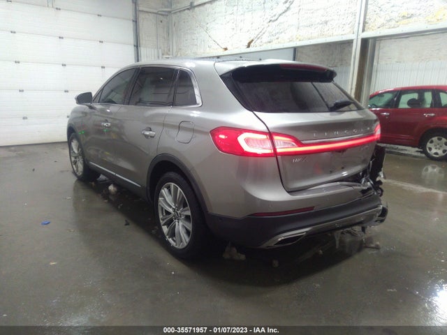 2016 Lincoln MKX, VIN: 2LMTJ8LP9GBL61964