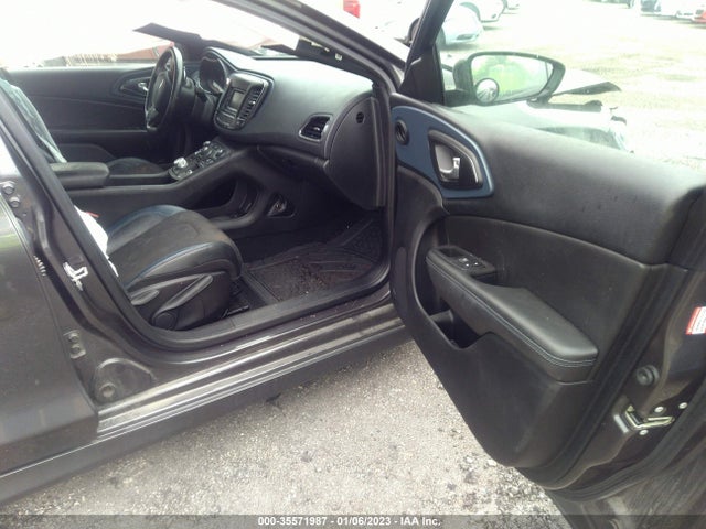 Chrysler 200 S 2015 1C3CCCBB4FN731258 Image 5