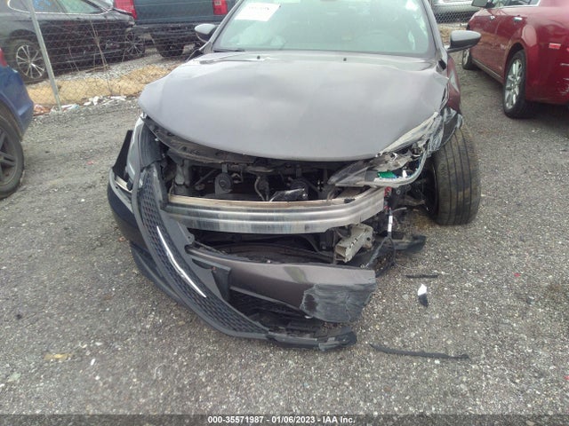 Chrysler 200 S 2015 1C3CCCBB4FN731258 Image 6