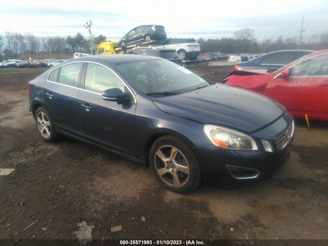 Volvo S60 T5 2013 YV1612FS8D1224932 main image