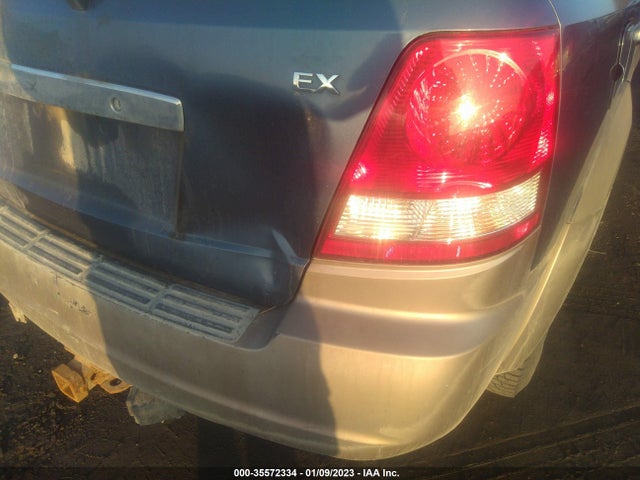 2003 KIA SORENTO LX/EX VIN: KNDJD733235051711
