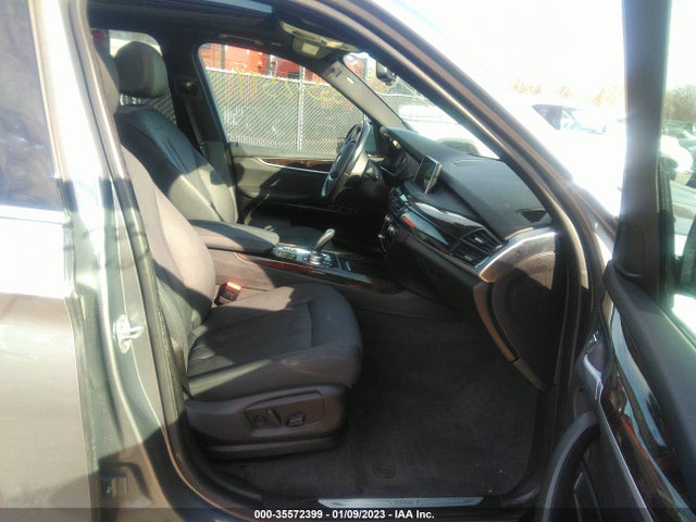 2017 BMW X5, VIN: 5UXKR0C34H0X81071