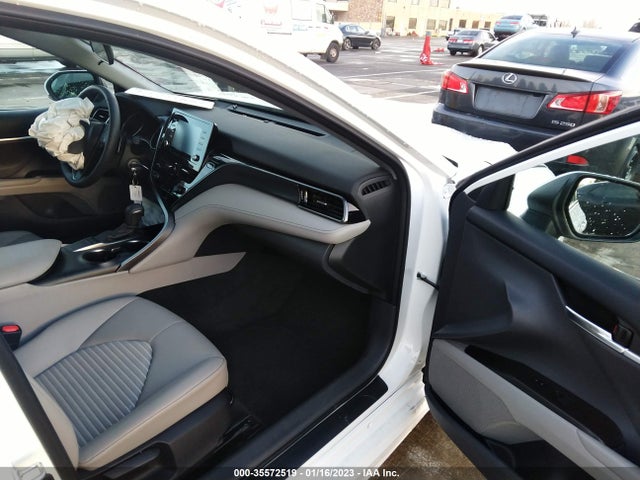 2022 Toyota Camry, VIN: 4T1G11AK4NU699436