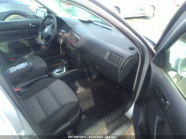 2005 VOLKSWAGEN GOLF GLS VIN: 9BWGL61J954007907