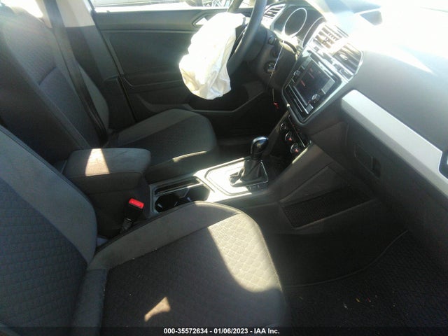 2019 Volkswagen Tiguan, VIN: 3VV1B7AX9KM120352