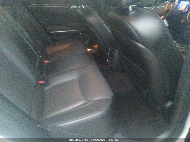2016 Chrysler 300, VIN: 2C3CCAEG4GH324708