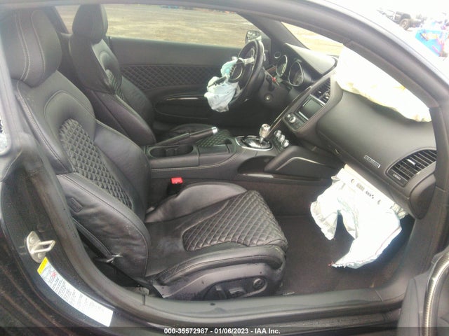 2014 Audi R8, VIN: WUAFUAFG6EN000431