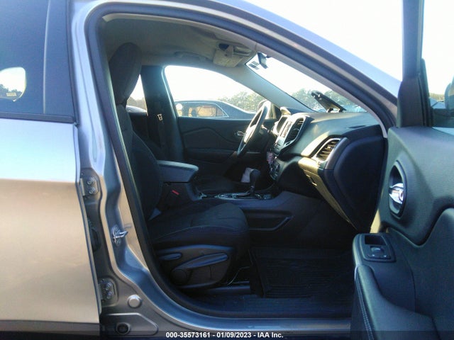 2020 Jeep Cherokee, VIN: 1C4PJLCB8LD528067