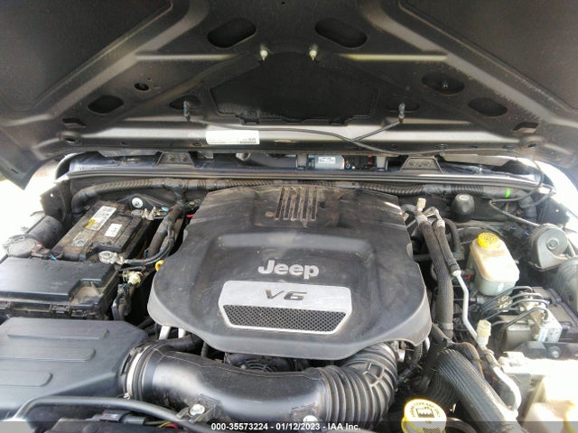 2016 JEEP WRANGLER UNLIMITED SPORT VIN: 1C4BJWDG0GL299093