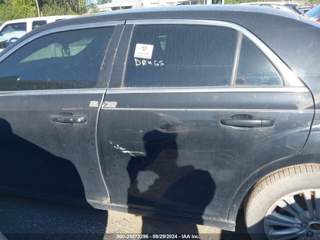Chrysler 300 2014 2C3CCARGXEH297344 Image 14