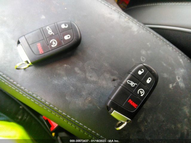 1C4RJFCG2MC726799 Jeep Grand Cherokee Overland