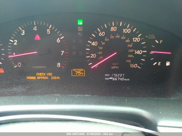 Lexus LS 430 2003 JTHBN30F530110142 Image 8