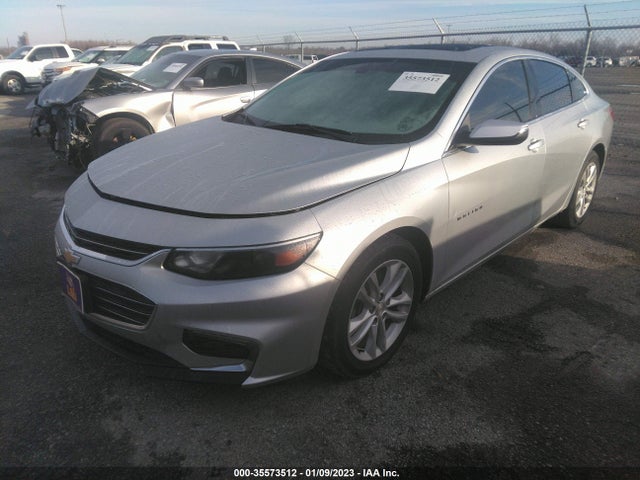 Chevrolet MALIBU LT 2018 1G1ZD5ST9JF147652 Image 2