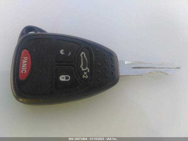 1C3CCBAB4EN107311 Chrysler 200 LX