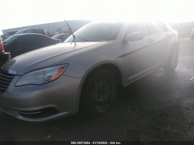 1C3CCBAB4EN107311 Chrysler 200 LX