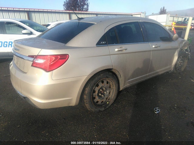 1C3CCBAB4EN107311 Chrysler 200 LX