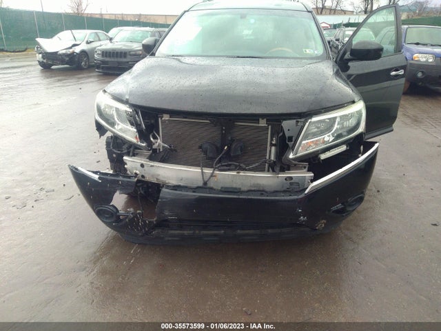 2016 Nissan Pathfinder, VIN: 5N1AR2MM1GC631637