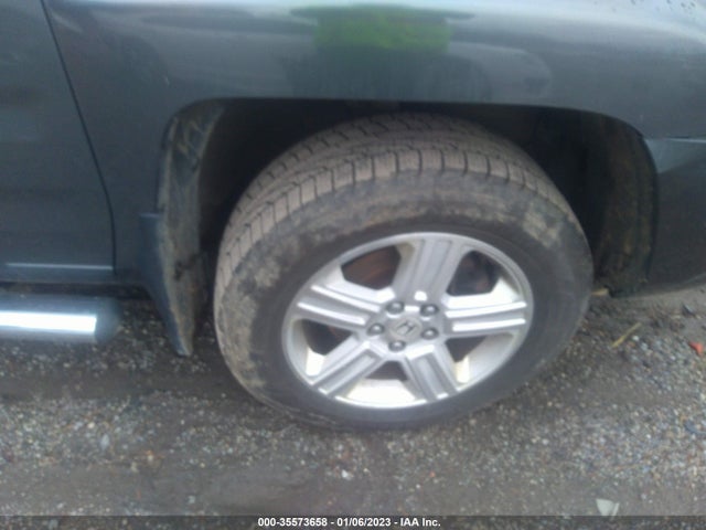 2010 HONDA RIDGELINE RTL VIN: 5FPYK1F50AB009569