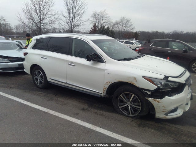 2016 Infiniti QX60, VIN: 5N1AL0MM4GC525219