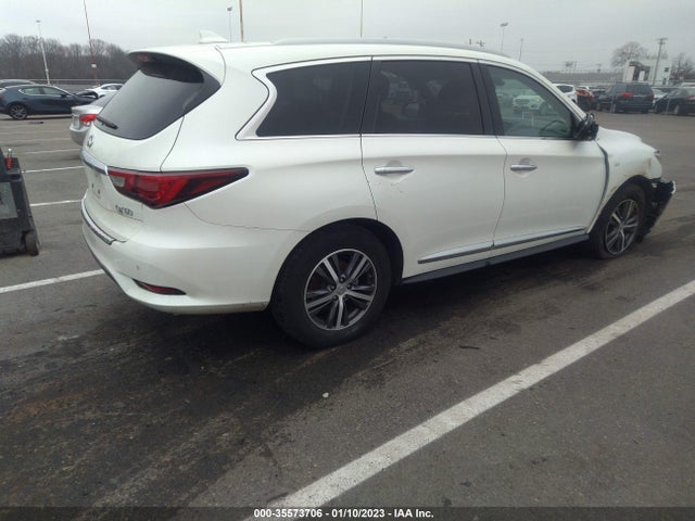 2016 Infiniti QX60, VIN: 5N1AL0MM4GC525219