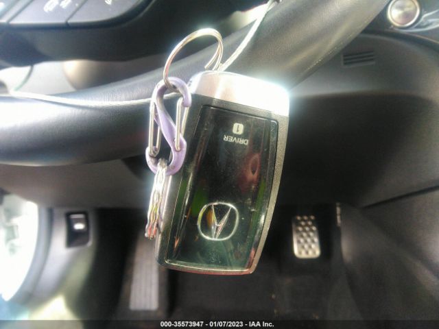 19UDE2F84MA011631 Acura Ilx Package