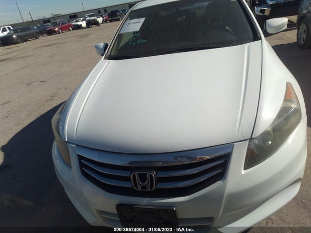 2011 HONDA ACCORD SDN LX VIN: 1HGCP2F37BA004972