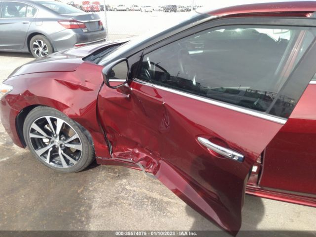 1N4AA6AP6JC394299 Nissan MAXIMA S