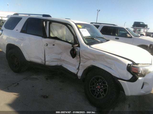 2019 TOYOTA 4RUNNER SR5 VIN: JTEBU5JR2K5674949