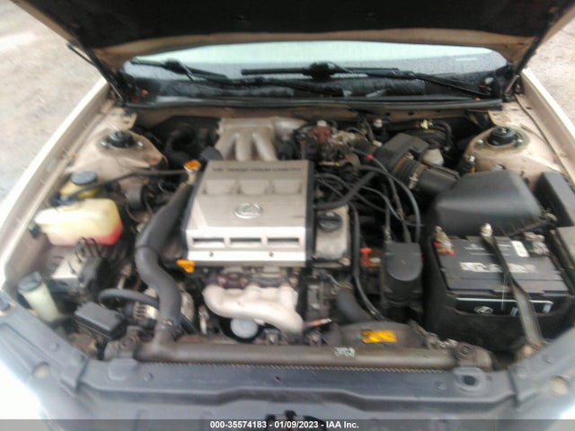JT8BF22G8V0078576 Lexus ES 300 LUXURY SPORT SDN