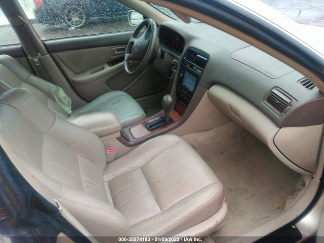 JT8BF22G8V0078576 Lexus ES 300 LUXURY SPORT SDN