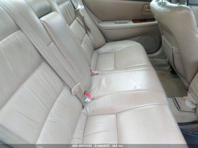 JT8BF22G8V0078576 Lexus ES 300 LUXURY SPORT SDN