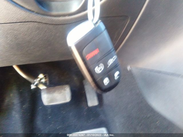 1C4RJFLT8KC830191 Jeep Grand Cherokee Trailhawk