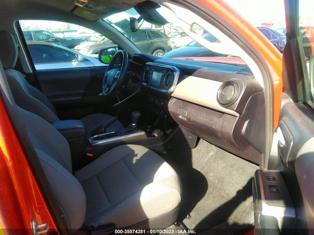 2018 Toyota Tacoma, VIN: 5TFAZ5CN7JX067833
