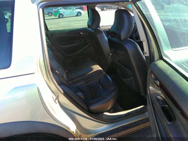 2004 VOLVO V70 XC70 VIN: YV1SZ59H241161268