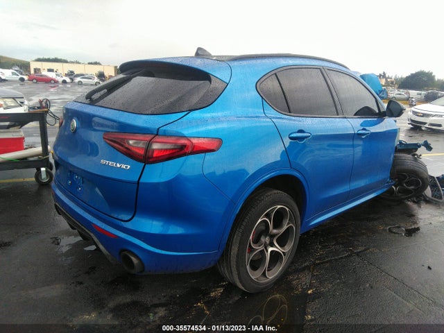 ZASPAKBN5N7D38399 Alfa Romeo Stelvio Veloce