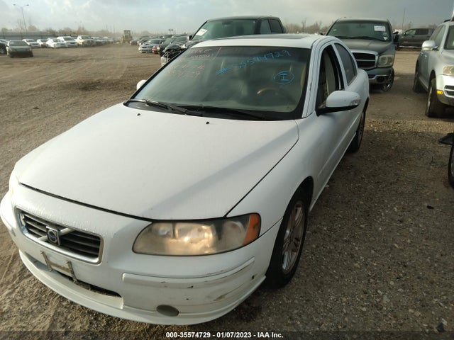 Volvo S60 2.5T 2008 YV1RS592782671193 Image 2