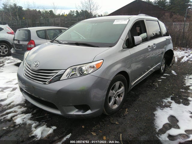 Toyota SIENNA LE 2016 5TDKK3DC4GS764529 Image 2
