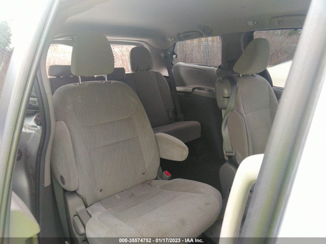 Toyota SIENNA LE 2016 5TDKK3DC4GS764529 Image 9