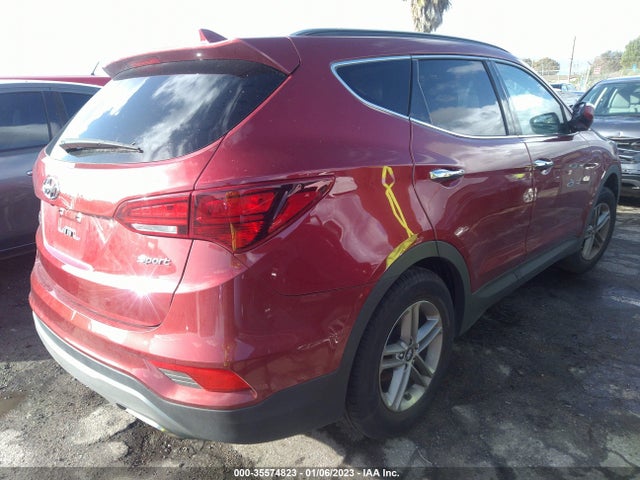 2018 Hyundai Santa Fe, VIN: 5XYZU3LB3JG513555