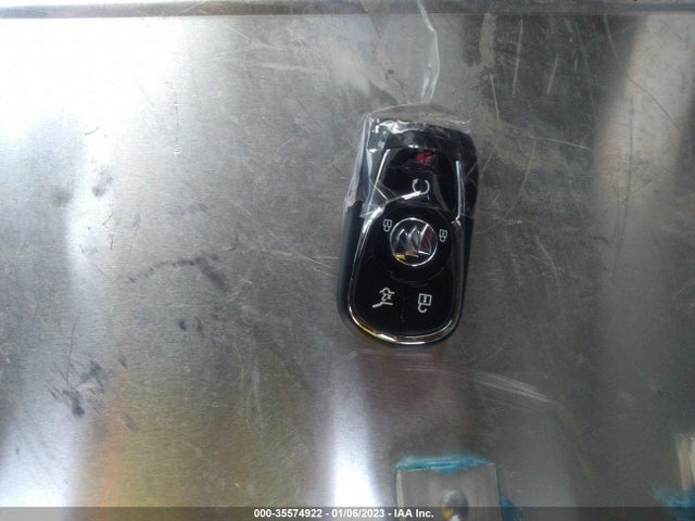 2021 Buick Enclave, VIN: 5GAEVAKW1MJ218111