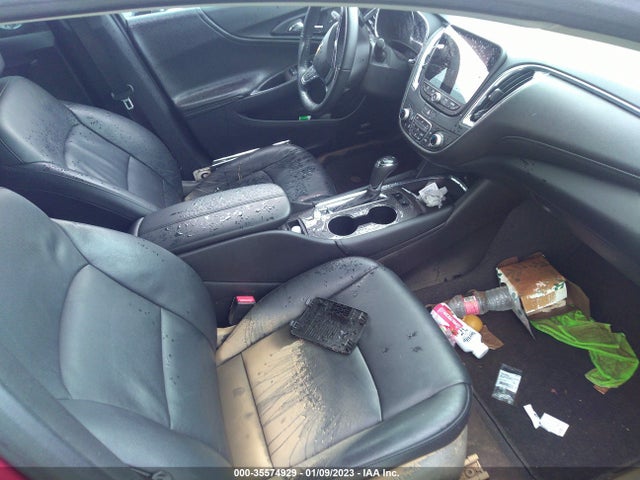 1G1ZF5SU7JF117018 Chevrolet Malibu