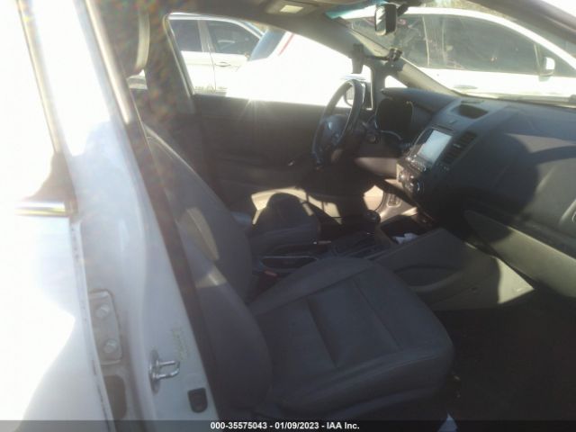 KNAFZ4A8XF5283236 KIA FORTE EX