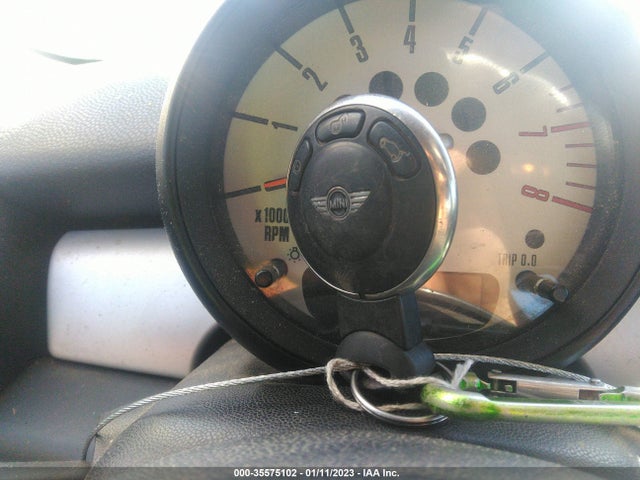 WMWSU3C5XBT094330 Mini COOPER HARDTOP