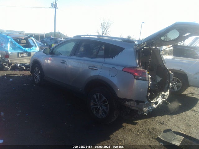 2018 Toyota RAV4, VIN: JTMRJREVXJD194799